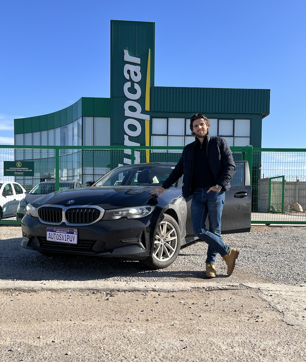 BMW 330e